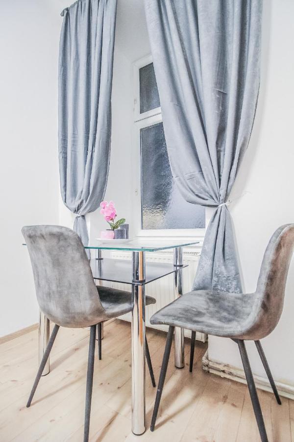 Comfort Quad Room Hn Viyana Dış mekan fotoğraf
